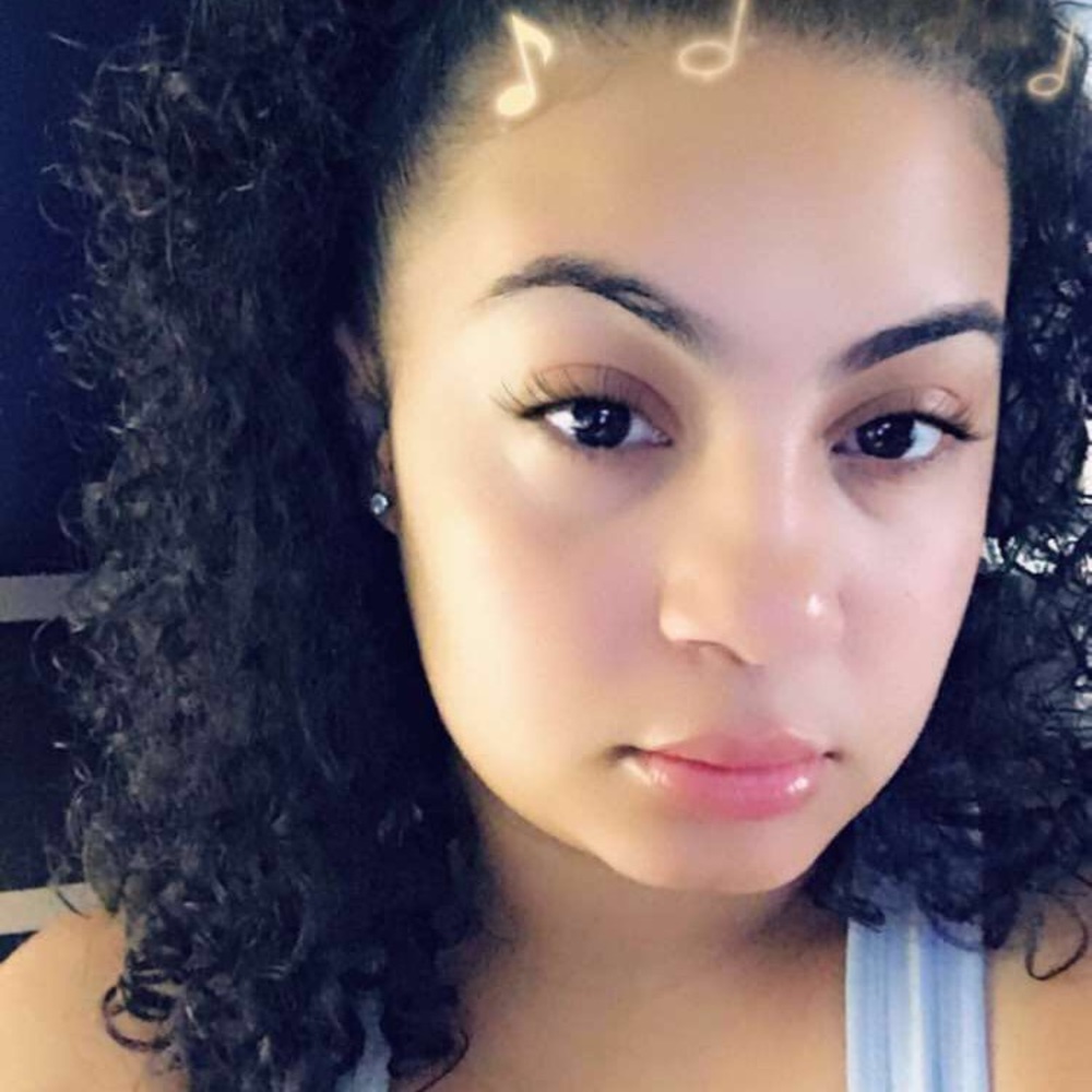 Meet your Posher, Ashleyashley